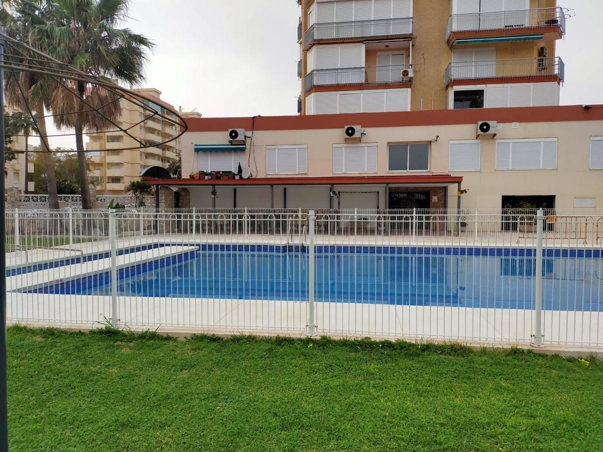 Benalmadena ,Apartamento-Estudio Primera Linea De Playa Exterior photo