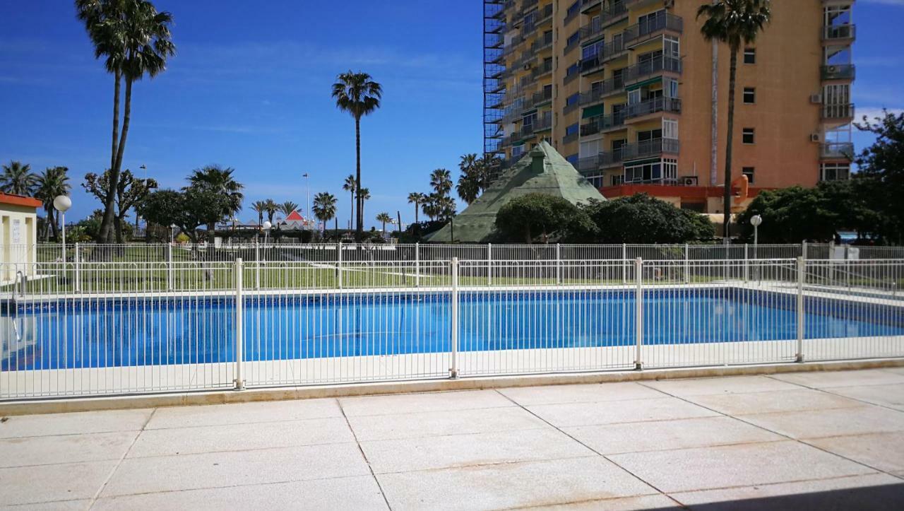 Benalmadena ,Apartamento-Estudio Primera Linea De Playa Exterior photo